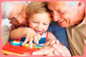 Значение бабушек и дедушек в семейном воспитании.